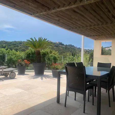 Maison Contemporaine Vue A Villa Hyeres