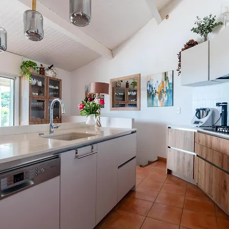 Maison Contemporaine Vue A * Hyères