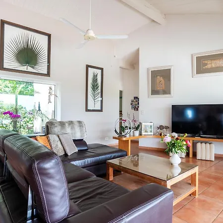 Maison Contemporaine Vue A Βίλα