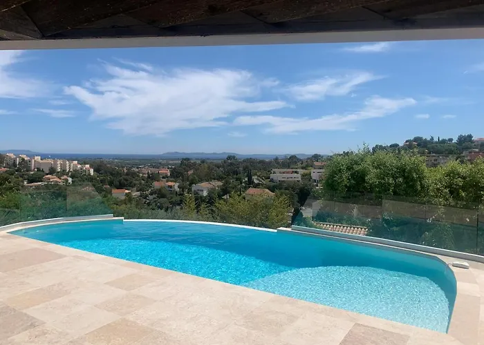 Villa Maison Contemporaine Vue A